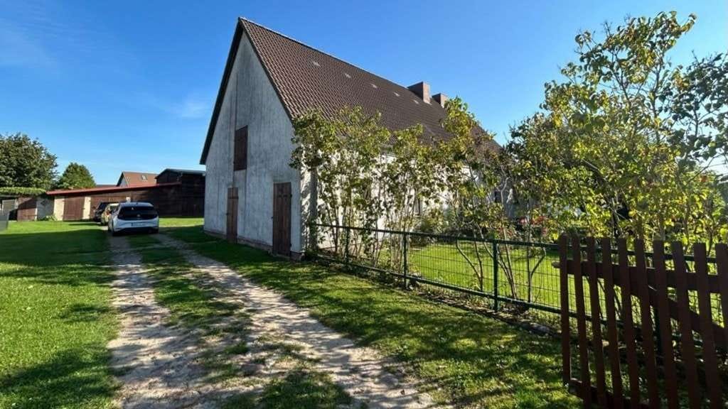 Immobilie in Niepars - Ganz viel Land - 5 Minuten bis Stralsund - Bild 1