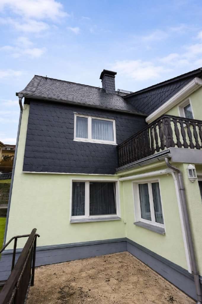 Immobilie in Bad Schandau - Hier ist viel Platz! Ein- bis Zweifamilienhaus mit großer Garage und Ferienwohnung - Bild 3