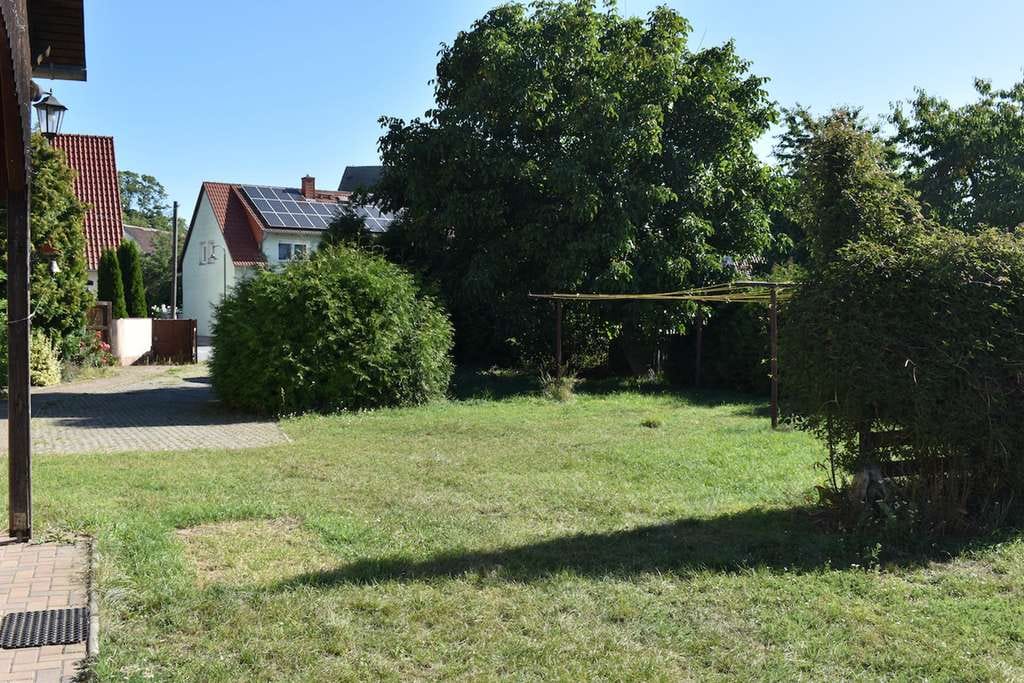 Immobilie in Beilrode - Einfamilienhaus mit tollem Grundstück in ländlicher Siedlungslage !! - Bild 0