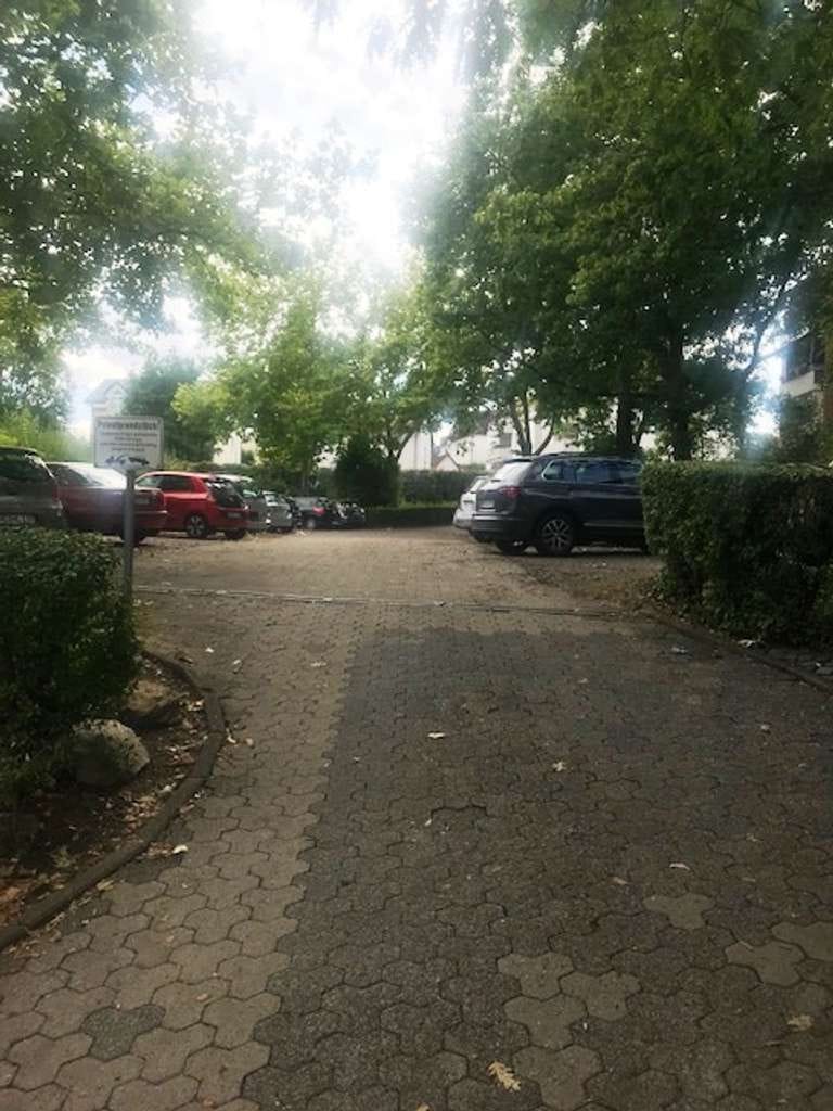 Immobilie in Friedrichsdorf - Kapitalanlage! Vermietete 4-Zimmerwohnung mit Balkon in Friedrichsdorf - Bild 1