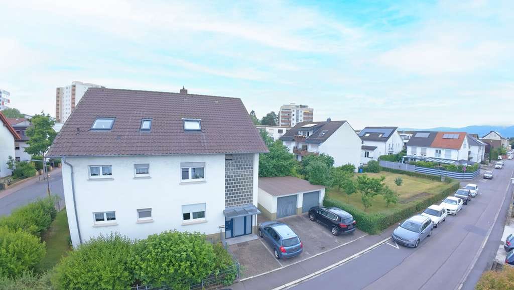 Immobilie in Eppelheim - Kapitalanlage nahe Heidelberg | 4-Parteienhaus mit Garagen und Stellplätzen - Bild 0