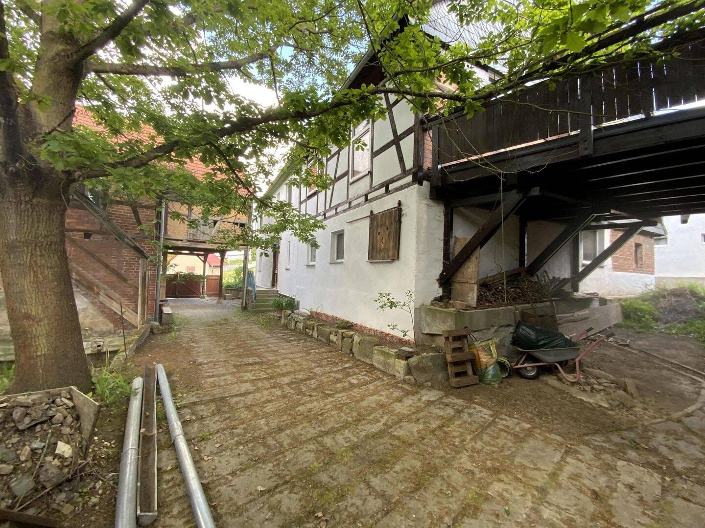 Immobilie in Allendorf - Saniertes Bauernhaus mit großer Scheune - Bild 2