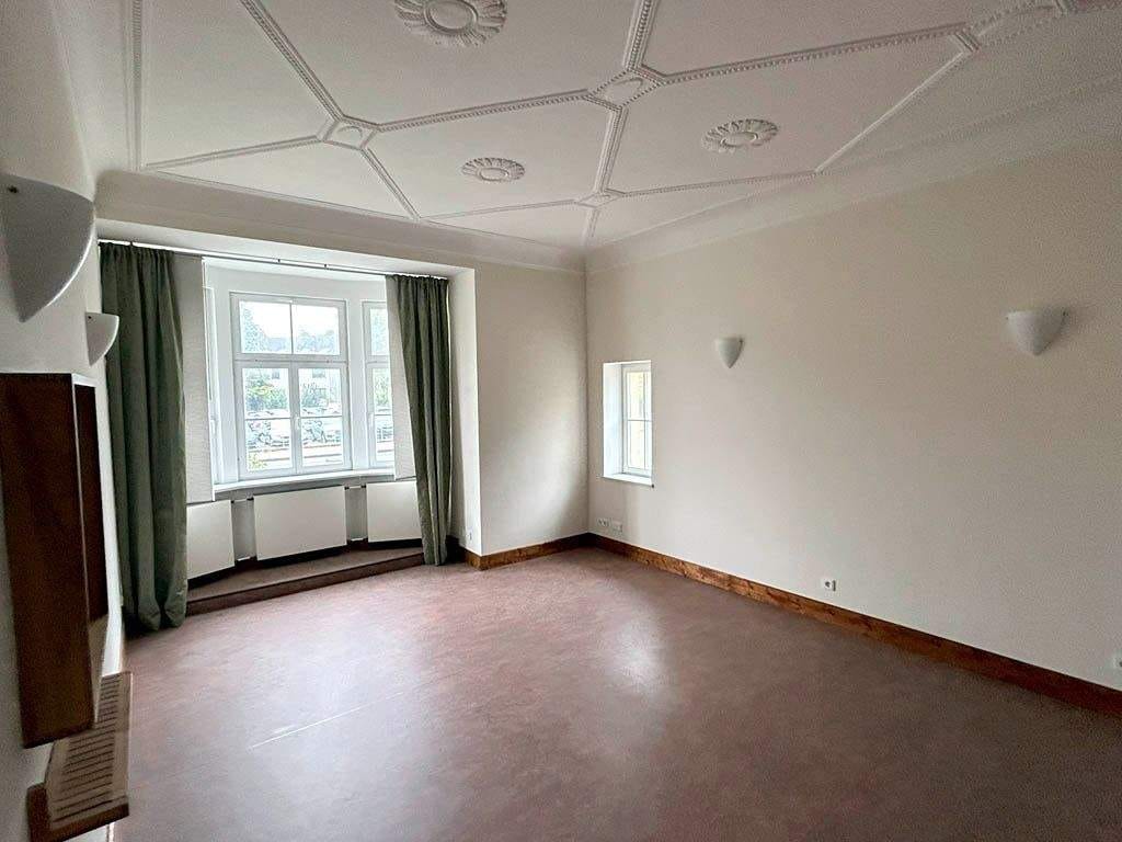 Immobilie in Stadthagen - Traumhafte sanierte Villa direkt in Stadthagen im gepflegten Zustand! - Bild 2