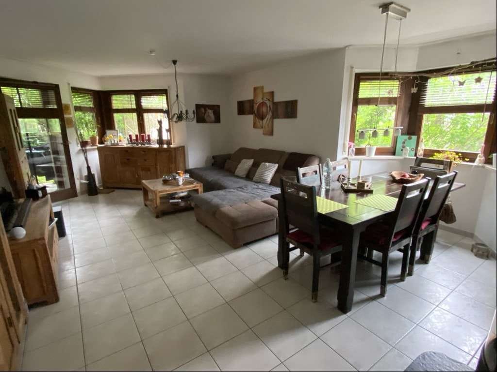 Immobilie in Hochdorf - Erdgeschoss-Wohnung mit schönem Gartenanteil - Bild 2
