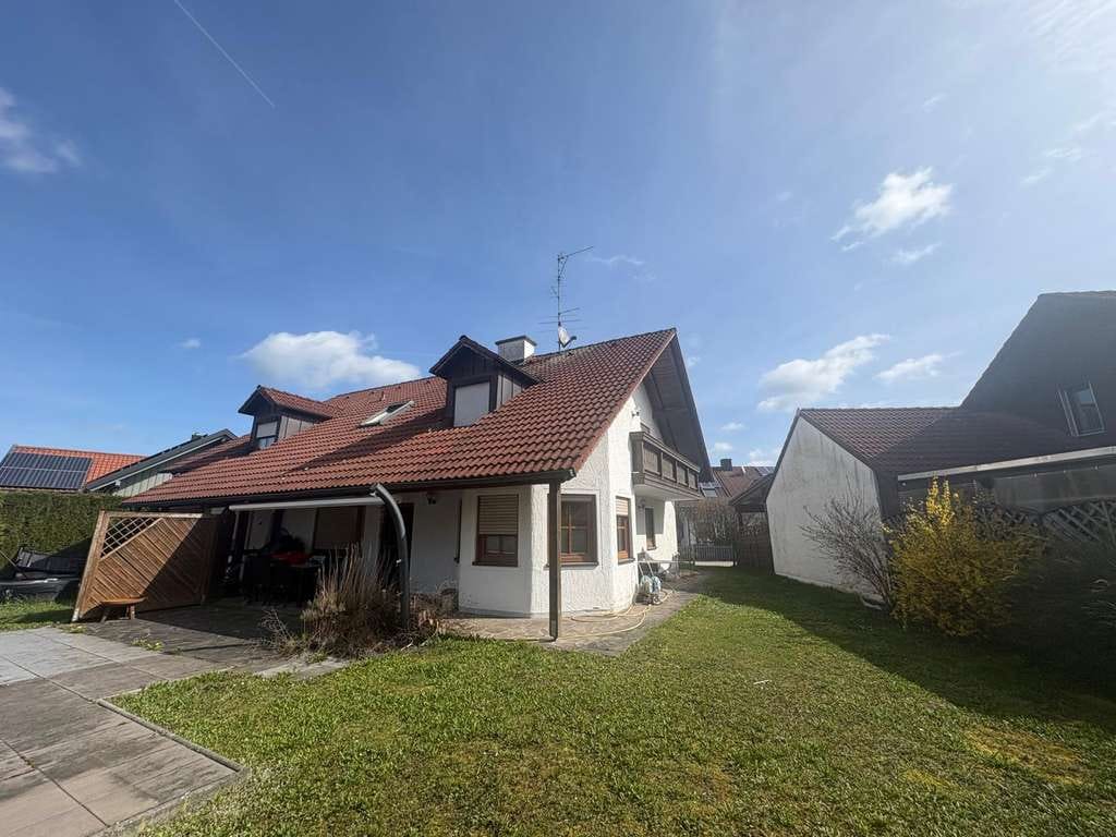Immobilie in Mettenheim - ***Mettenheim: Schönes Einfamilienhaus in ruhiger Lage und schönem Garten auf Erbpacht*** - Bild 1