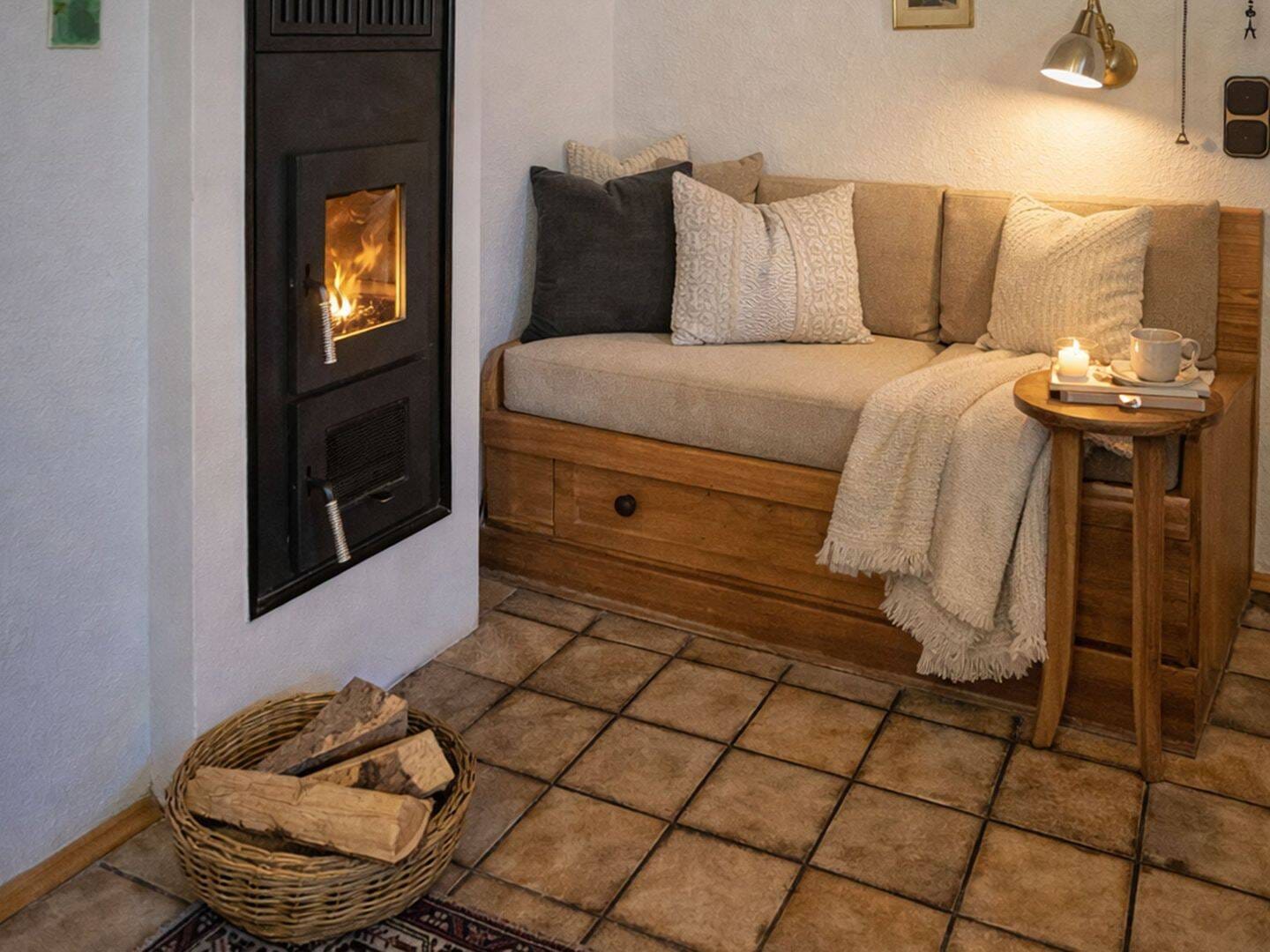 Immobilie in Kastl - Landhausvilla mit Charakter - viel Raum für neue Lebenskonzepte mit schöner Einliegerwohnung - Bild 2
