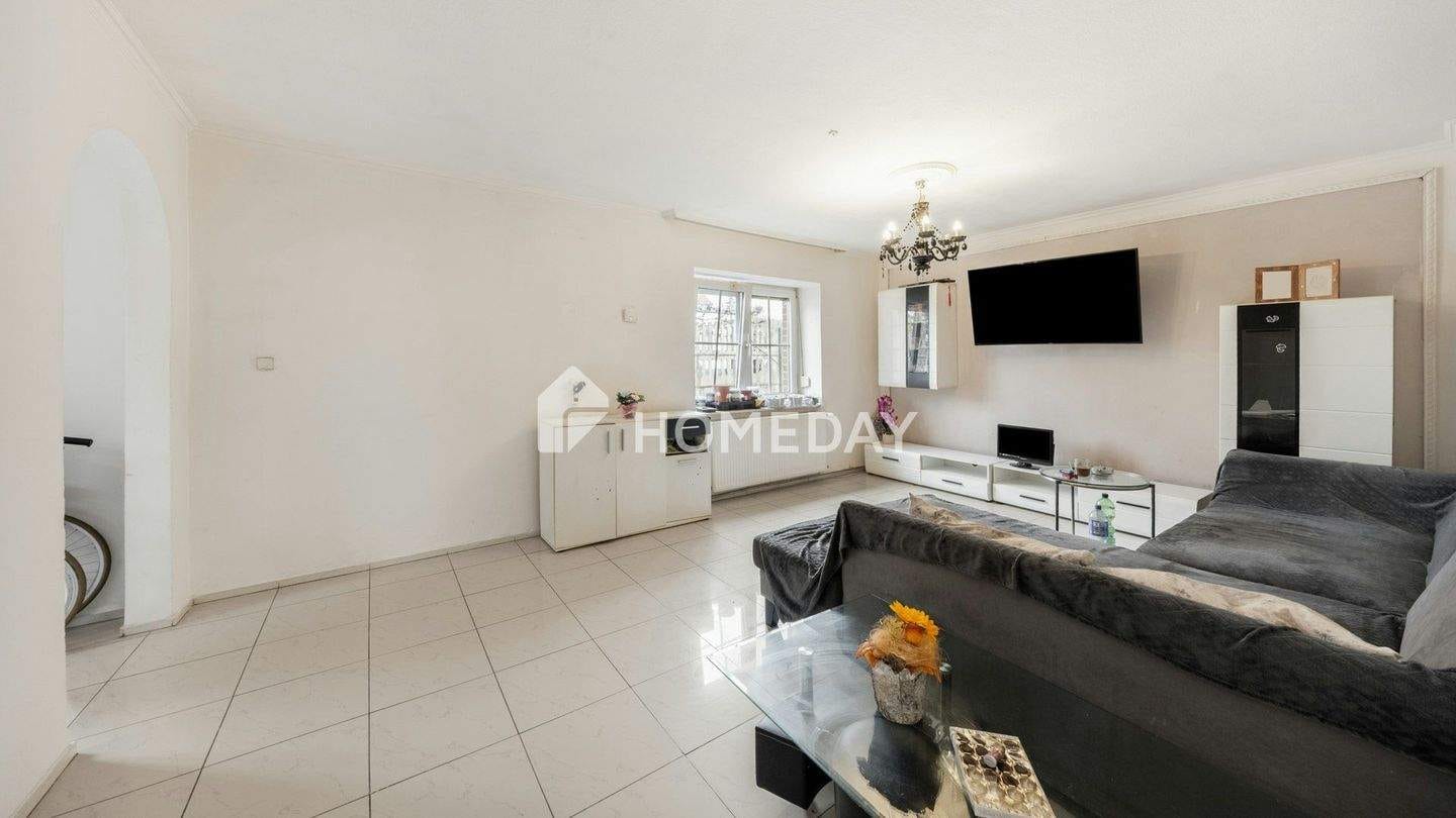 Immobilie in Lohne - Großzügiges MFH mit 3 Wohneinheiten, Garage, Dachterrasse, Garten und 604 m² Grundstück in Lohne - Bild 4