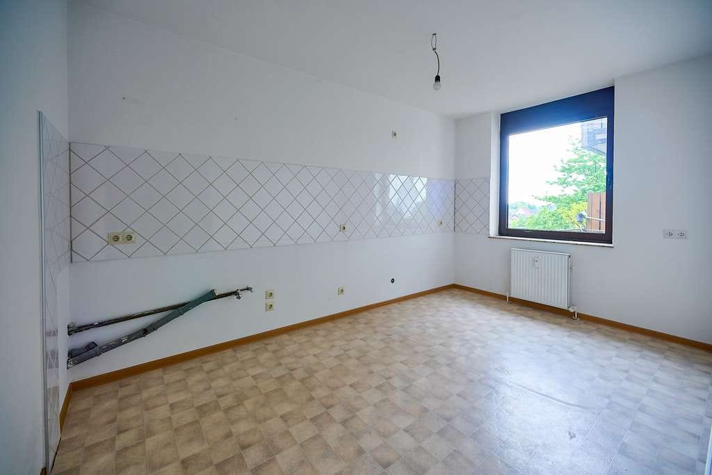 Immobilie in Steinhagen - Lichtdurchflutete 2-ZKB-ETW mit Loggia im Herzen von Steinhagen! - Bild 5