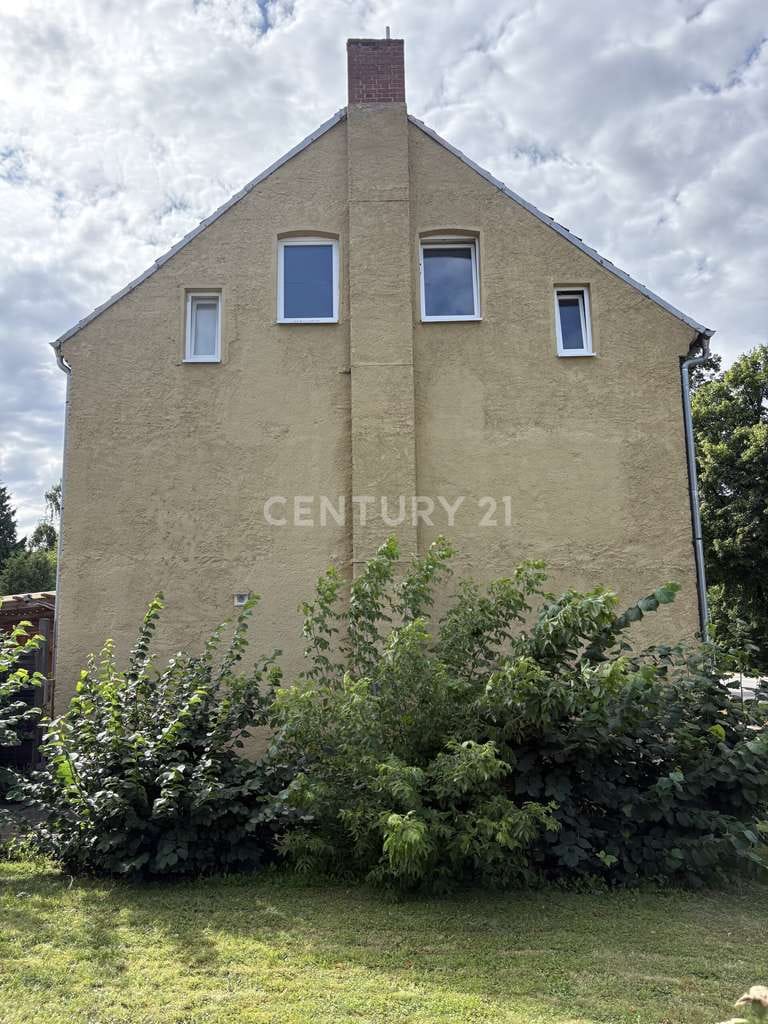 Immobilie in Anklam - Mehrfamilienhaus mit 9 Wohneinheiten in Anklam –  vermietetes Anlageobjekt mit Potenzial - Bild 3