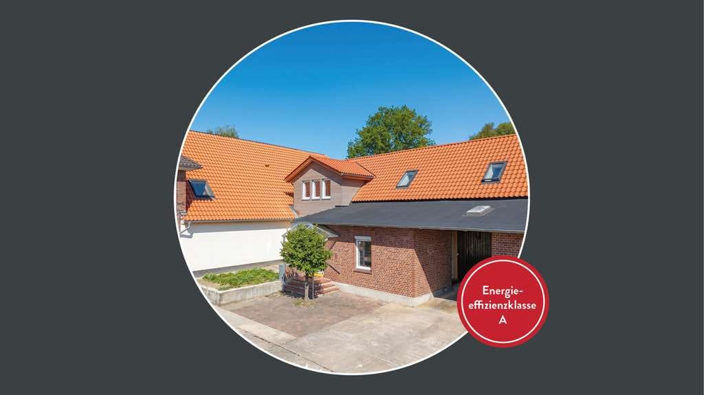 Immobilie in Himbergen - Stilvoll renoviertes Zuhause 
mit viel Platz - Bild 0