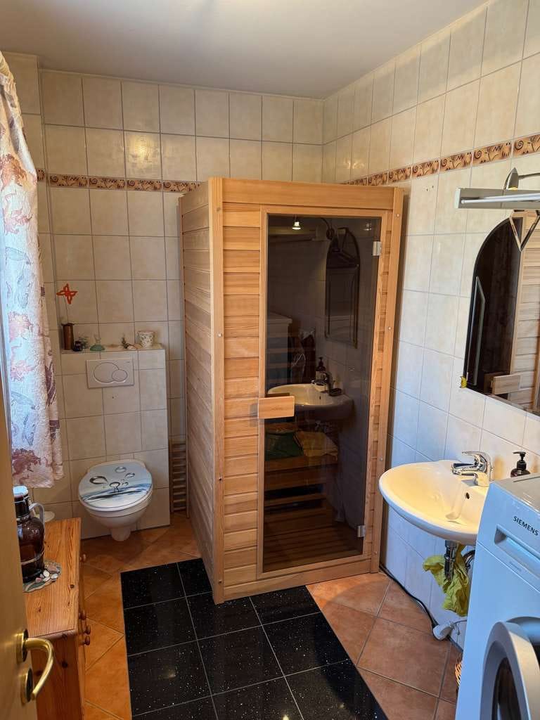 Immobilie in Warin - Großzügiger Bungalow mit zusätzlicher Wohnfläche im Dachgeschoss - Bild 3
