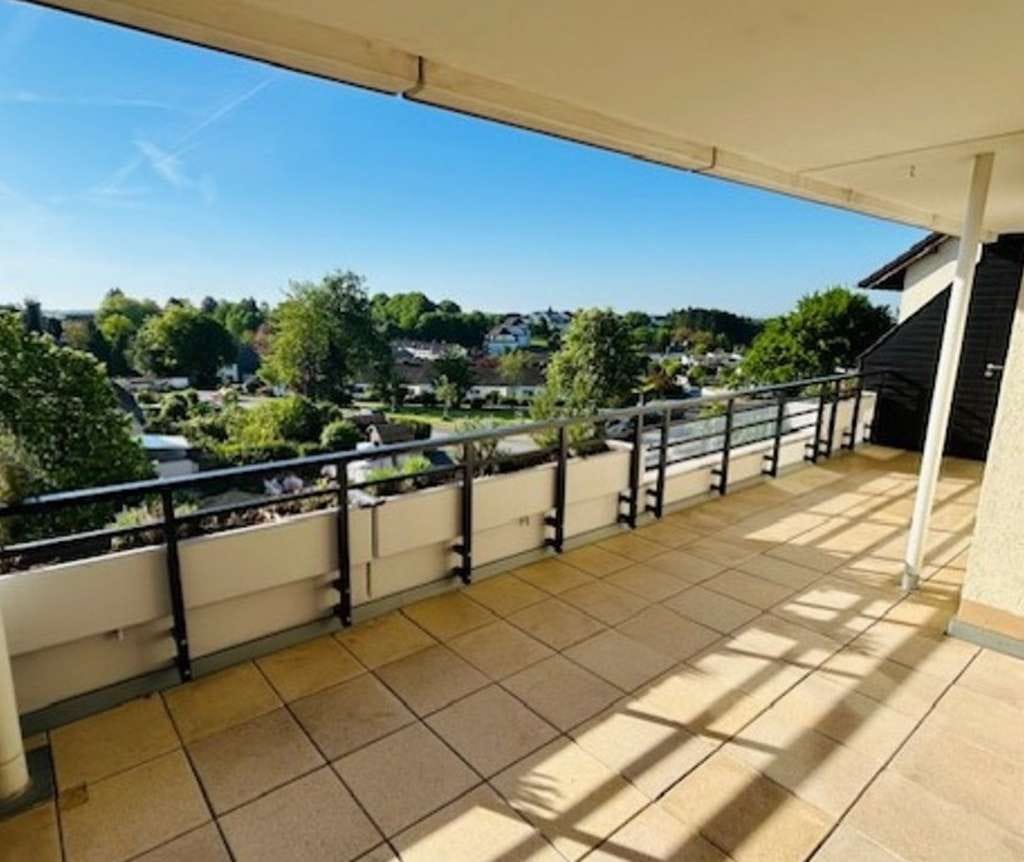 Immobilie in Leichlingen - Provisionsfrei! Traumhafte 120 m²  Wohnung mit großem Balkon in Witzhelden – Ihr Neues Zuhause! - Bild 0
