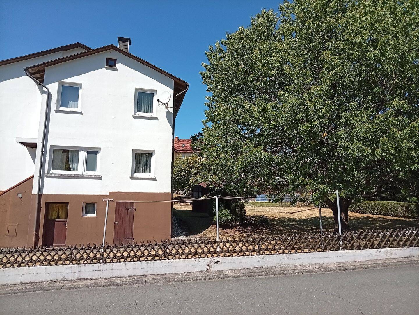 Immobilie in Dillenburg - Geräumiges 2 Familienhaus in Dillenburg, Donsbach - Bild 2