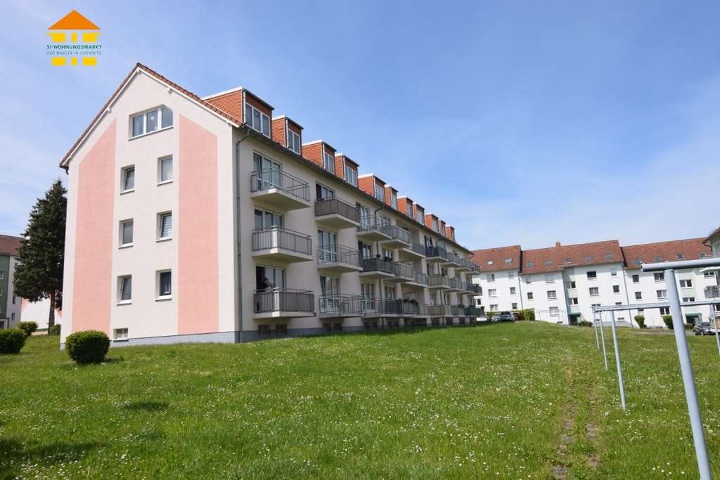 Immobilie in Hainichen - *Tolle MÖGLICHKEIT: Renovierungsbedürftige 2-Raum-Wohnung - Eigennutz / Kapitalanlage* - Bild 0