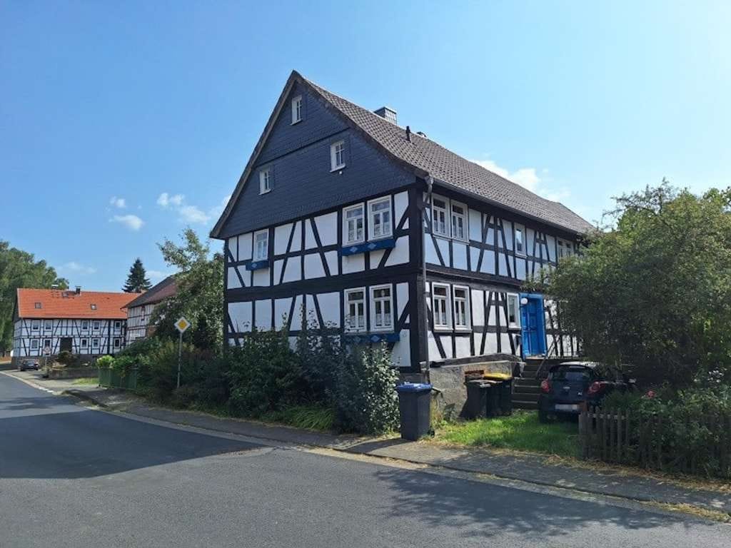 Immobilie in Kirtorf - Schmuckstück in Kirtorf-Heimertshausen - Bild 2