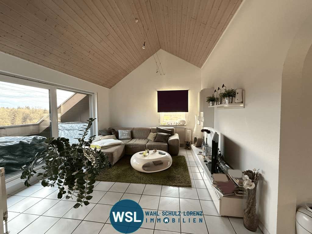 Immobilie in Wendlingen am Neckar - Attraktive 2,5-Zi.-Wohnung in Wendlingen. Nachhaltig vermietet mit Balkon und Dachterrasse - Bild 4