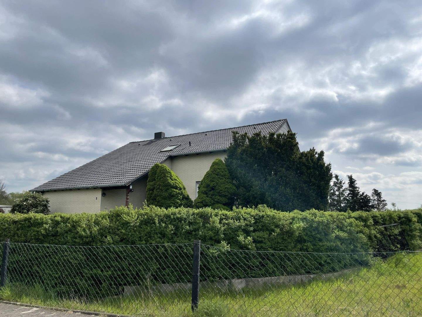 Immobilie in Velpke - Großes Einfamilienhaus in schöner Lage - Bild 3