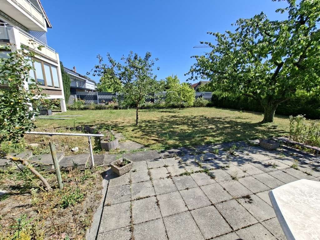 Immobilie in Riedstadt - Großzügiges Zweifamilienhaus auf schönem Grundstück in Leeheim - Bild 1
