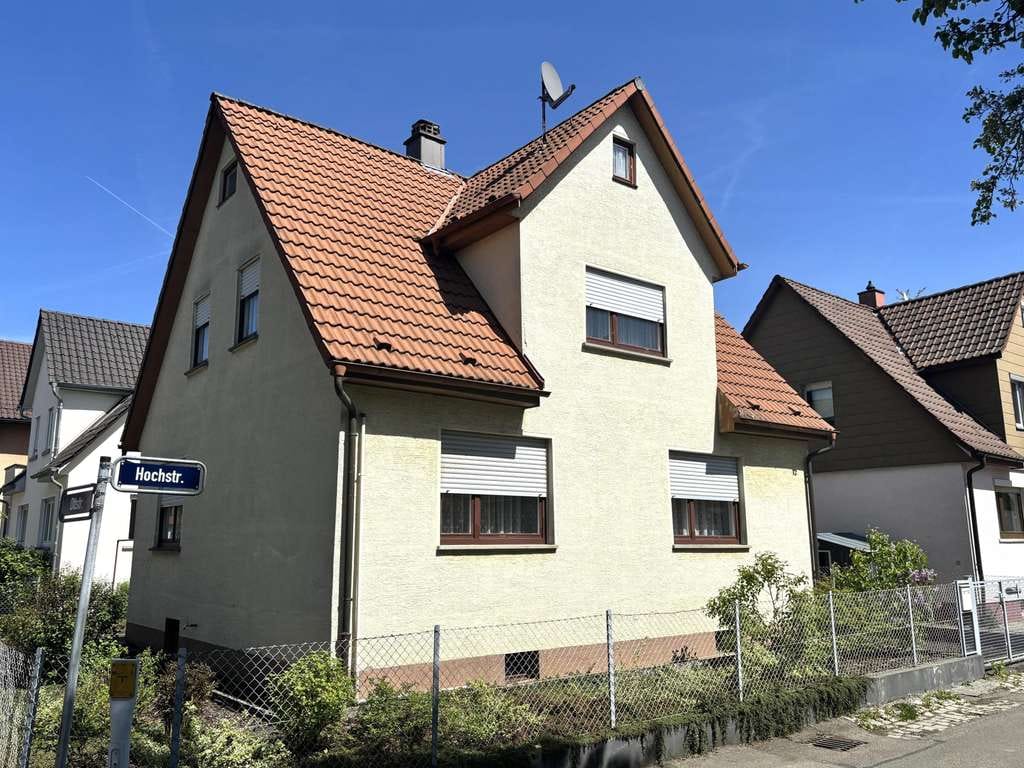 Immobilie in Süßen - Freistehendes Haus in ruhiger Lage ! - Bild 1
