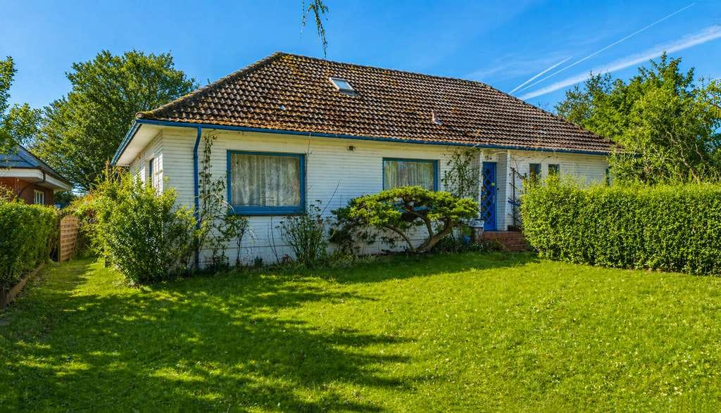Immobilie in Wyk auf Föhr - Attraktives Grundstück mit Bestand in strandnaher Toplage - ideal für Sanierung oder Neubau - Bild 3