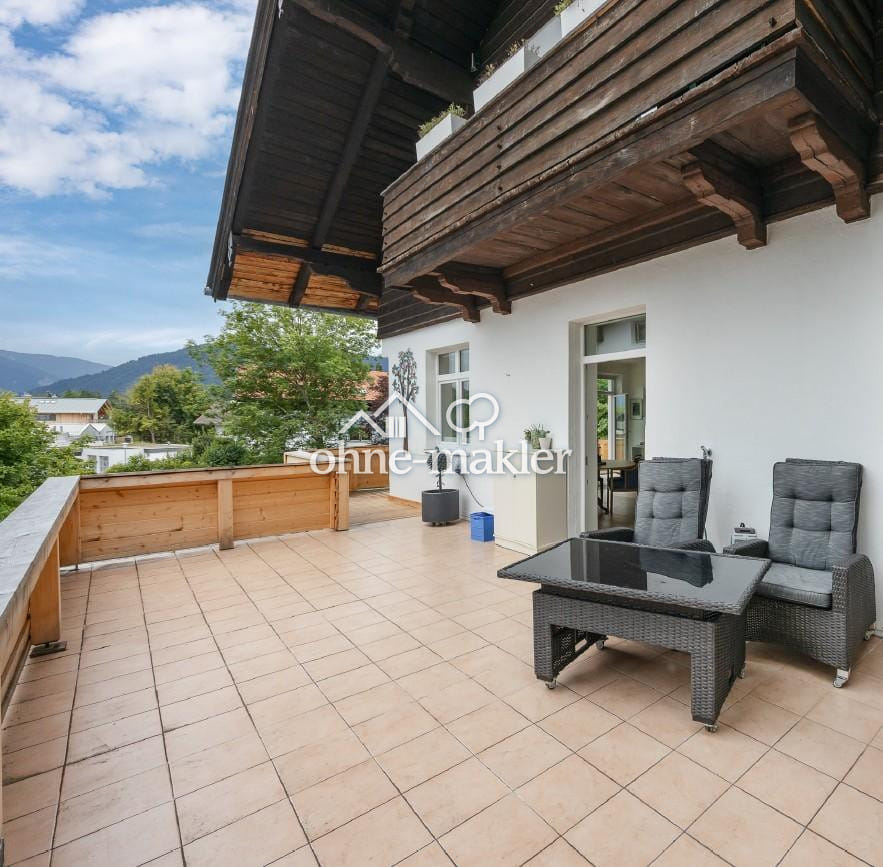 Immobilie in Bad Wiessee - Großzügige 4,5-Zi.-Wohnung (175 m²) mit Dachterrasse & Wallbergblick in Bad Wiessee - Bild 2