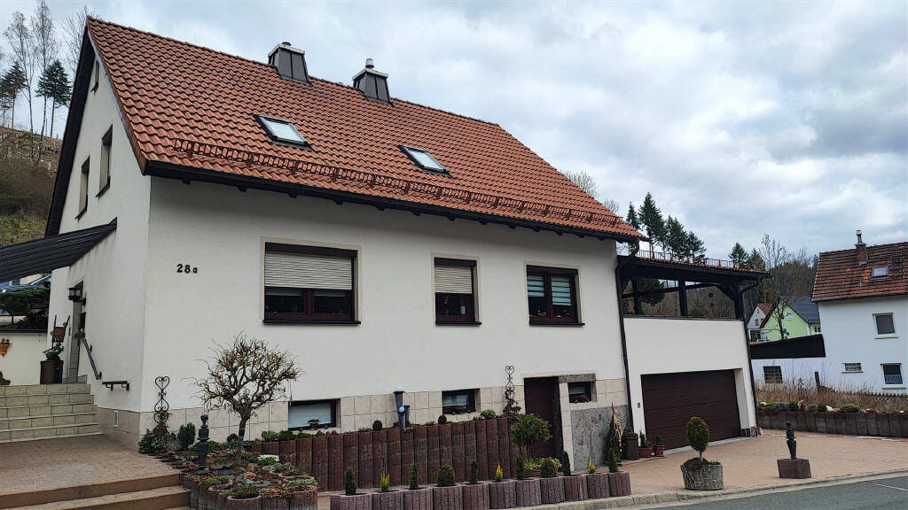 Immobilie in Wallenfels - **Sehr Gepflegtes Wohnhaus in ruhiger Lage (Wallenfels)** - Bild 1