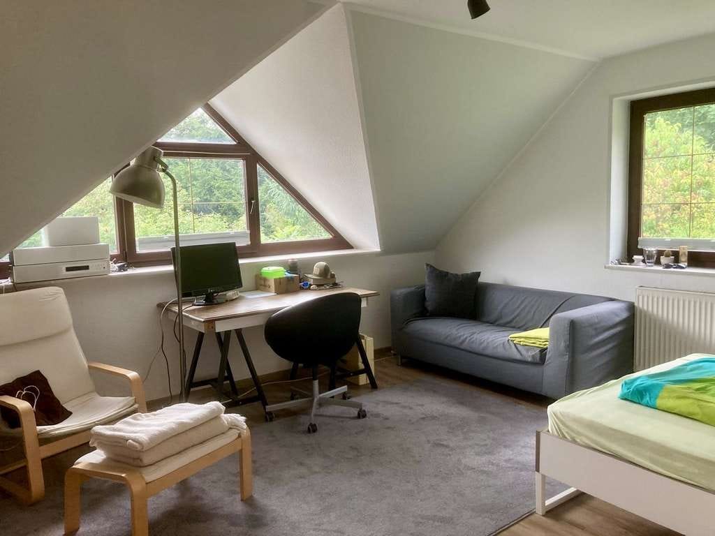 Immobilie in Börnichen - Haus mit Garage/Carport und Pool Erzgebirge/Börnichen OHNE MAKLER - Bild 2