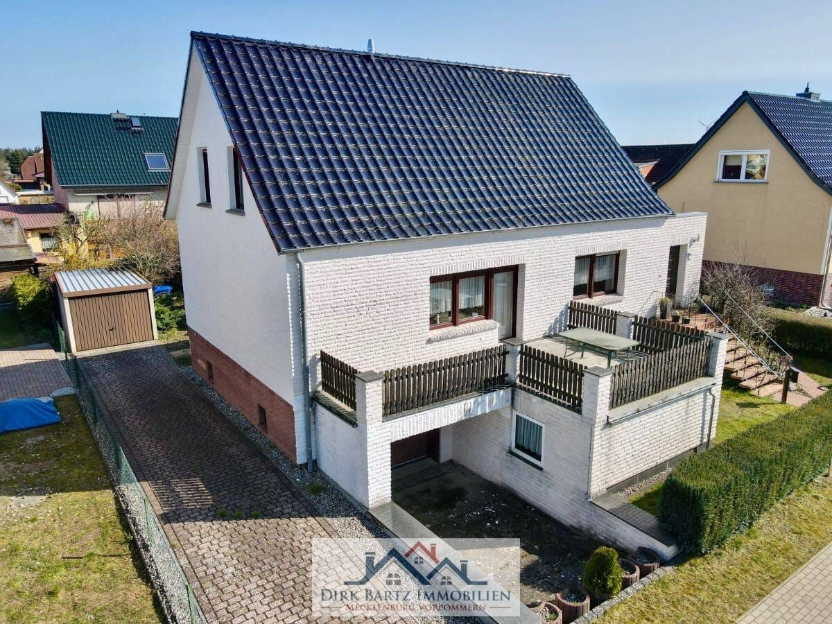 Immobilie in Ducherow - Einfamilienhaus in ruhiger Seitenstraße am Ortsrand von Ducherow. - Bild 2
