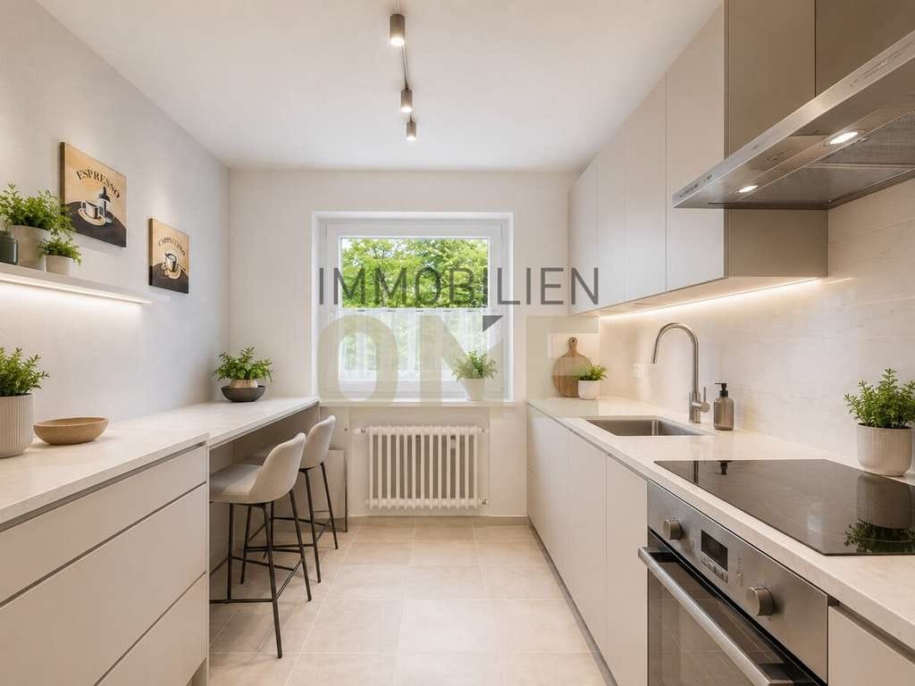 Immobilie in Regensburg - Freie 2-Zimmerwohnung mit Loggia, Tiefgarage und Blick ins Grüne - Bild 4