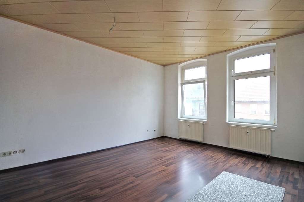 Immobilie in Calbe (Saale) - Modernisiertes Mehrfamilienhaus mit vier Einheiten in Calbe (Saale) - Bild 0