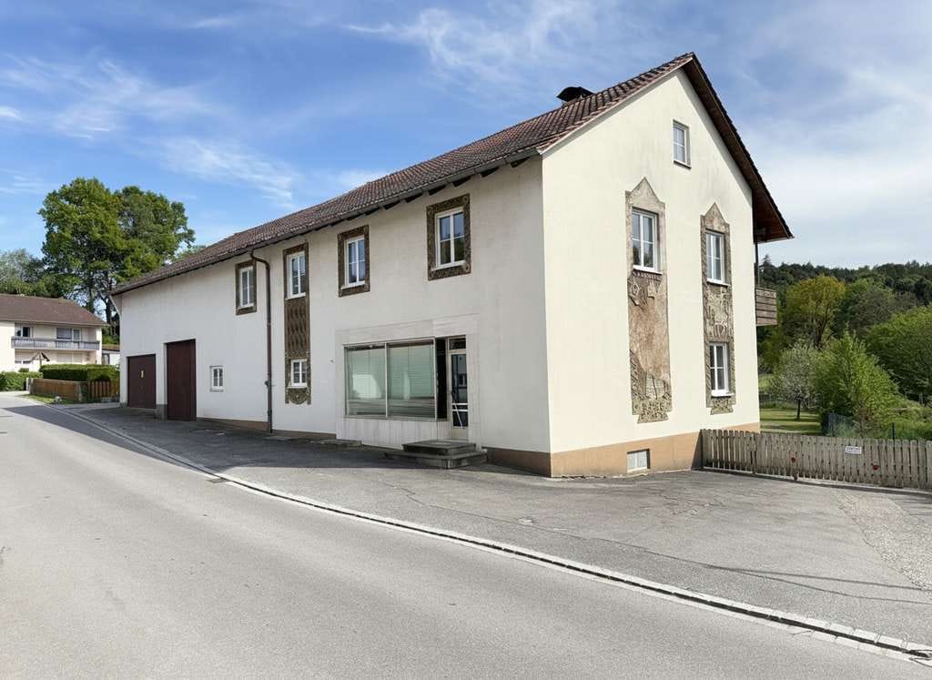Immobilie in Niederaichbach - Wohnen, Arbeiten & Tierhaltung vereint – vielseitiges Anwesen mit Entwicklungspotenzial - Bild 3