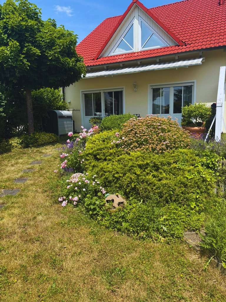Immobilie in Röttenbach - Stilvolle 4–5-Zi.-Maisonette im Landhausstil in begehrter Lage von Röttenbach - Bild 2