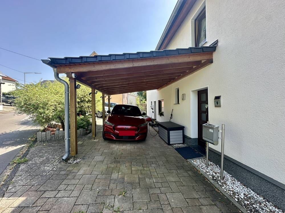 Immobilie in Altenkirchen (Westerwald) - Großes Einfamilienhaus mit Pool, Sauna, Lift und nachhaltiger Energietechnik - Bild 4