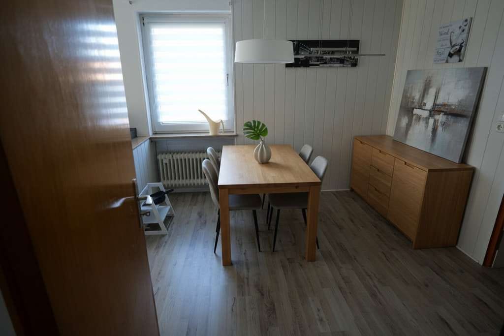 Immobilie in Peine - Großzügiges Zweifamilienhaus 
zur Selbstnutzung oder 
als Kapitalanlage - Bild 3