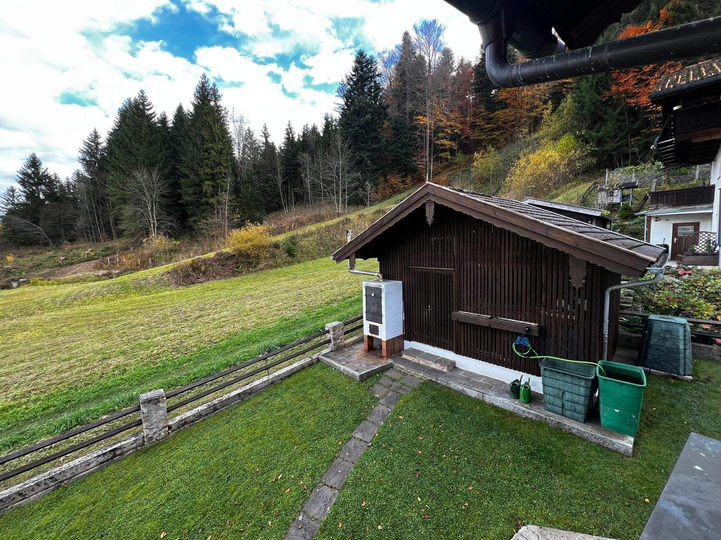 Immobilie in Siegsdorf - Großzügiges Mehrfamilienhaus  - Bild 3