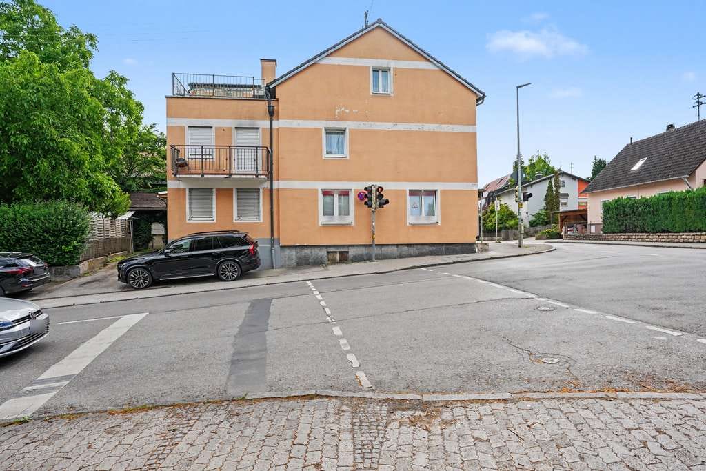 Immobilie in Markt Schwaben - Vermietetes Wohn- und Geschäftshaus in zentraler Lage von Markt Schwaben - Bild 1