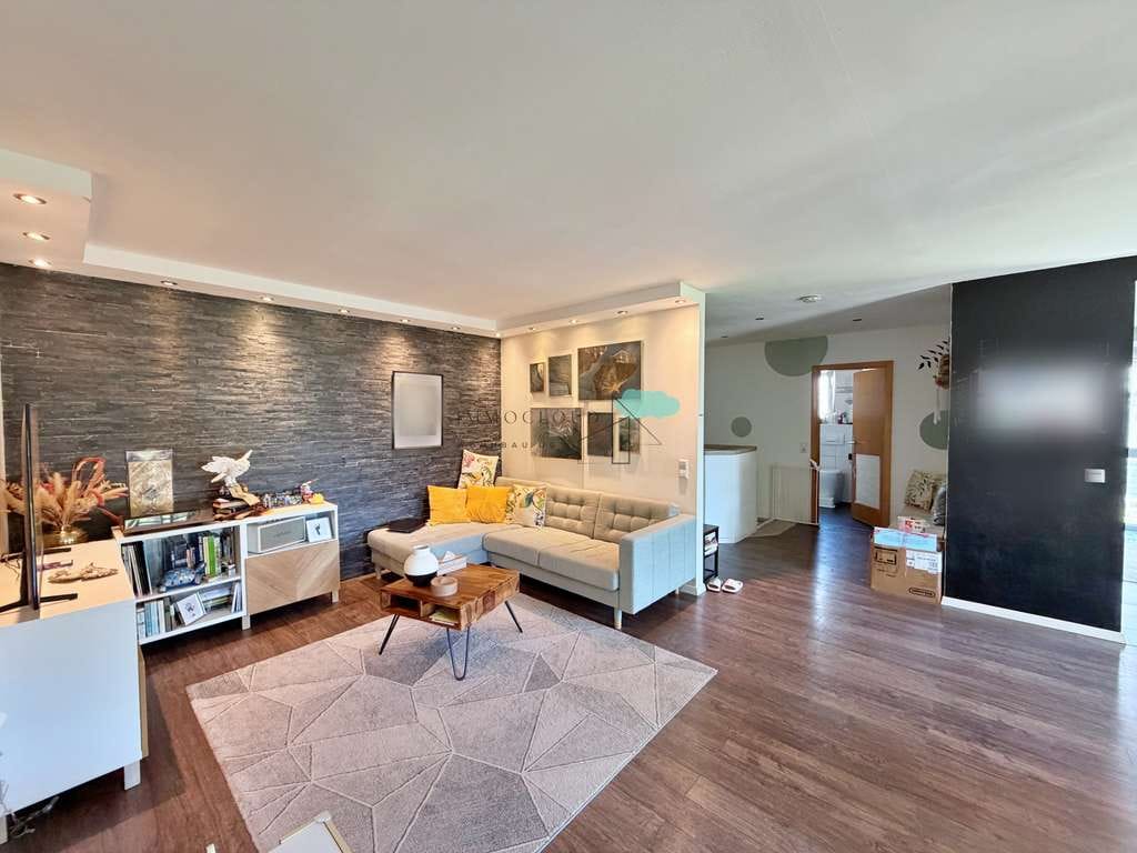 Immobilie in Grafenau - Attraktive 4,5-Zimmer-Wohnung in Grafenau-Döffingen – lichtdurchflutet & vielseitig - Bild 2
