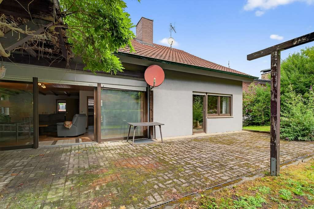 Immobilie in Bruchsal - Ihr neues Zuhause zum Wohlfühlen! 
Geräumiges 1-2 Familienhaus mit viel Platz für die ganze Familie - Bild 4