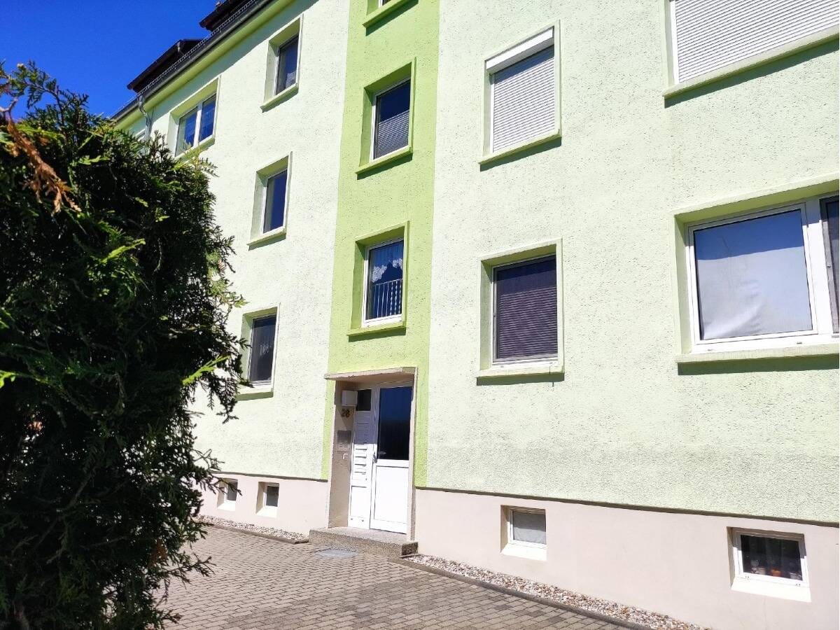 Immobilie in Thallwitz - Günstiger geht nicht - 3 Zimmer inklusive Stellplatz auf dem Land - Bild 0