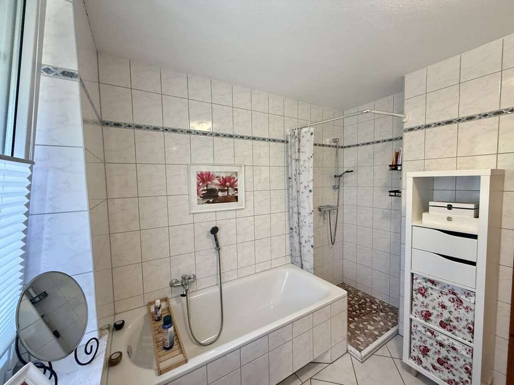 Immobilie in Winsen (Aller) - Gepflegtes und großzügiges Zweifamilienhaus in ruhiger und gemütlicher Ortsrandlage in Winsen OT - Bild 3