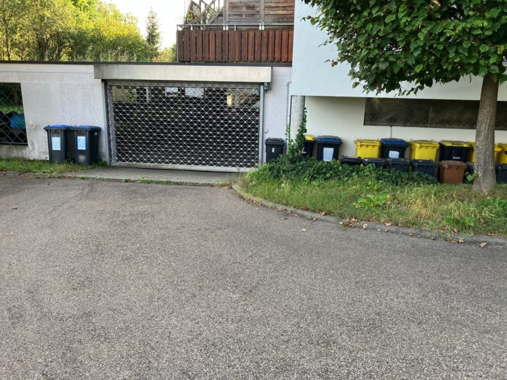 Immobilie in Weissach im Tal - Herrliche 3 ½-Zi, EG-Whg, mit unverbaubarer Aussicht zu verkaufen - Bild 3