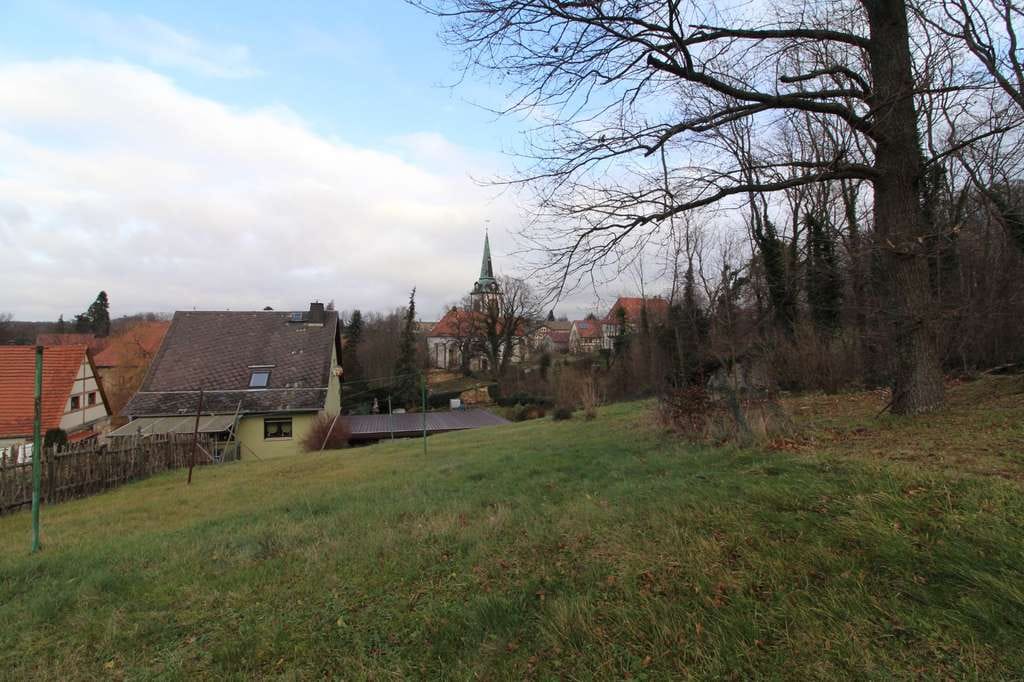 Immobilie in Bahretal - Großes Einfamilienhaus mit Einliegerwohnung in sehr ruhiger Lage - Bild 2
