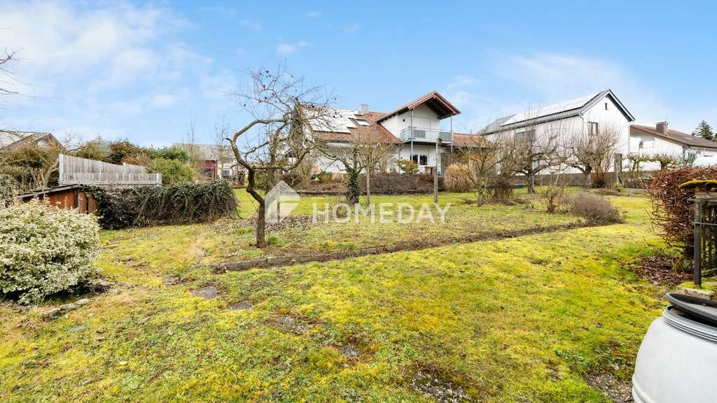 Immobilie in Gundelsheim - Ein Zuhause mit Garten, Garage und Charakter für Ihre Zukunft in gewachsener Lage von Gundelsheim - Bild 1