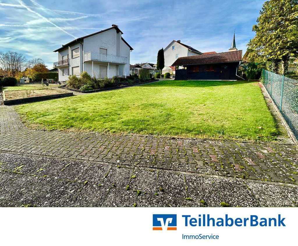 Immobilie in Adelsdorf - Zweifamilienhaus zauberhaft am Waldrand in Adelsdorf-Neuhaus - Bild 0