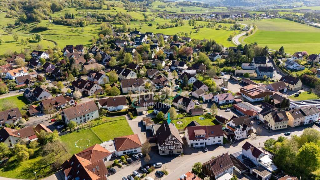 Immobilie in Michelbach an der Bilz - Historisches Wohn- und Geschäftshaus mit Charakter & Entwicklungspotenzial im Herzen von Michelbach - Bild 3