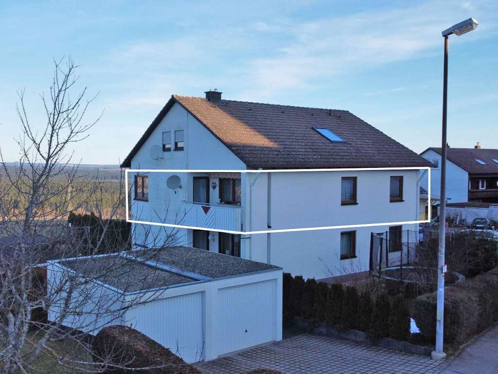 Immobilie in Schopfloch - Geräumige Familienwohnung am Rande von Schopfloch - Bild 0