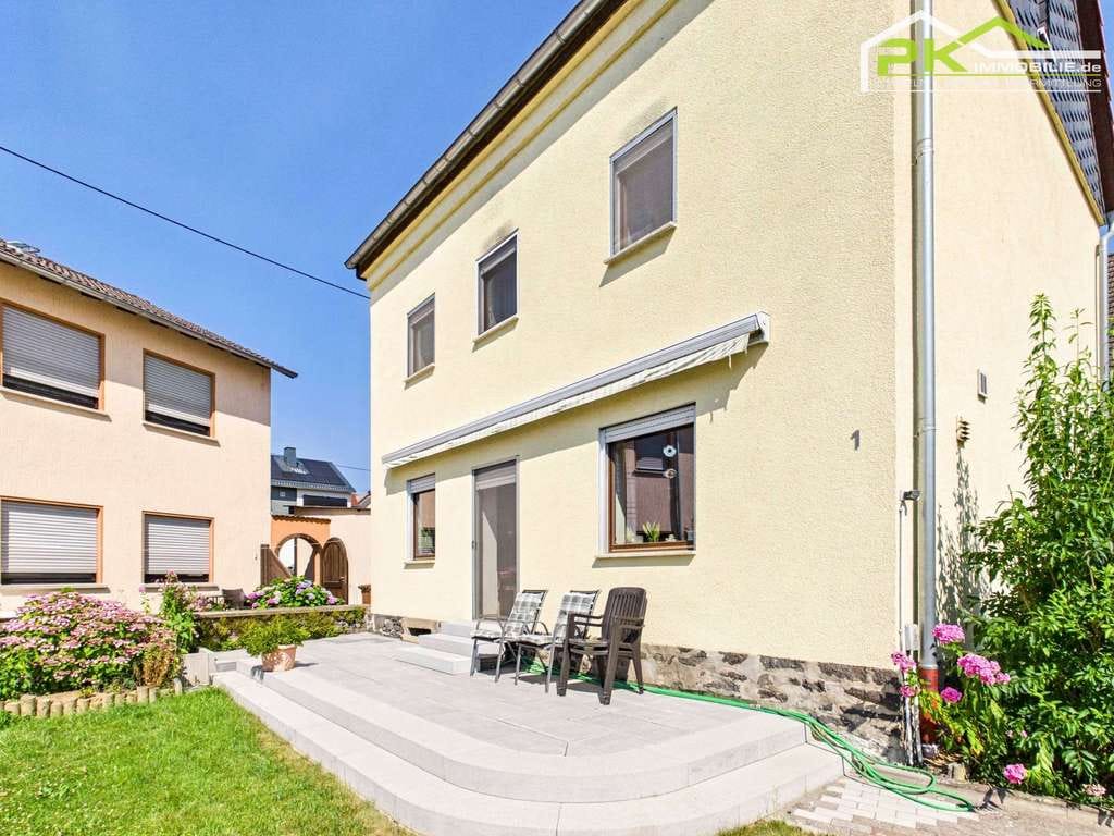 Immobilie in Nentershausen - Charmantes Einfamilienhaus mit Garten, Garage und Ausbaupotenzial - Bild 3