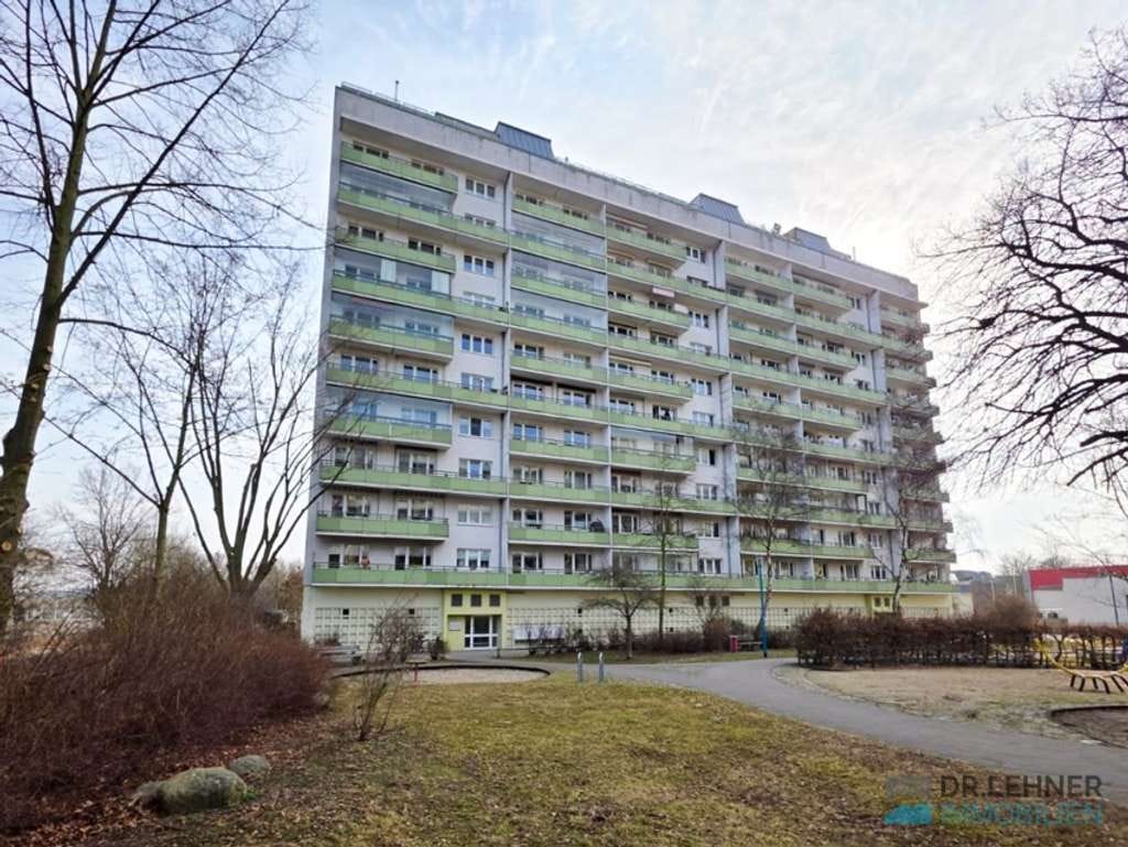 Immobilie in Neubrandenburg - Dr. Lehner Immobilien NB - 
3-Zimmer-Eigentumswohnung in Zentrumsnähe von Neubrandenburg - Bild 3
