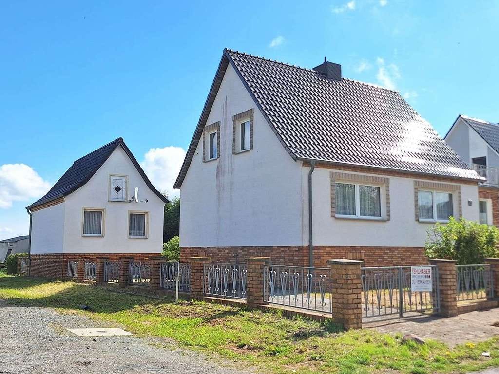 Immobilie in Sundhagen - 1. Reihe am Hafen - Einfamilienhaus mit Nebengebäude in Stahlbrode - Bild 0