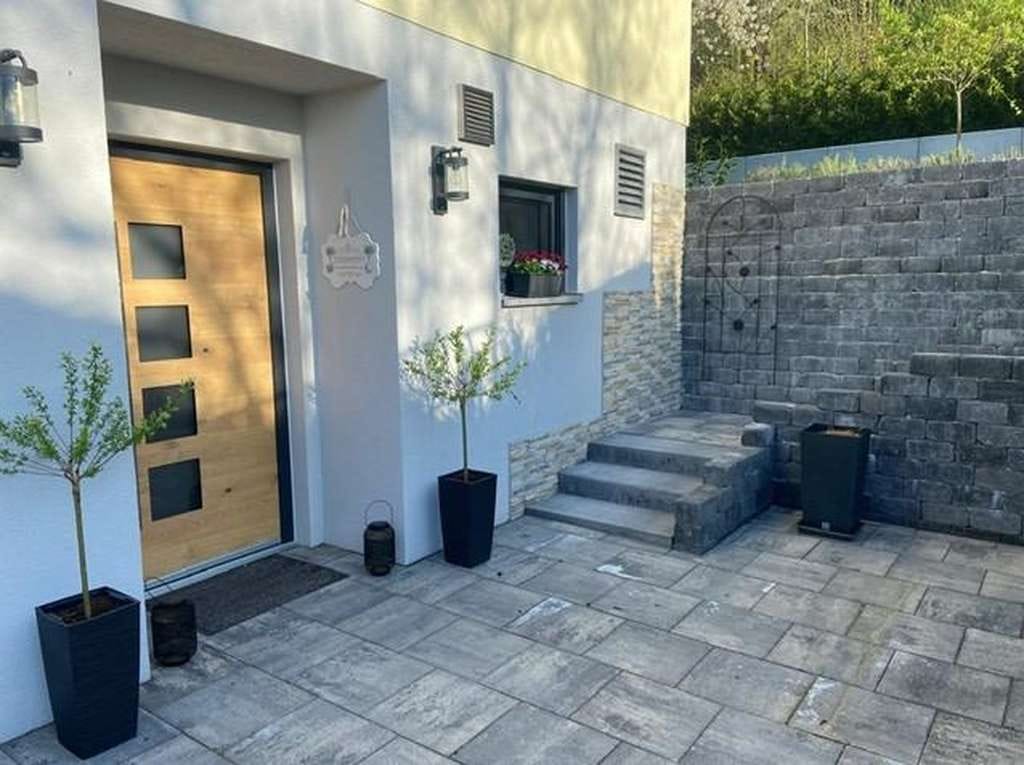 Immobilie in Dachsbach - PROVISIONSFREI! EFH mit großem Pool, Garagen und unverbautem 180° Blick ins Aischtal - Erstbezug '23 - Bild 2